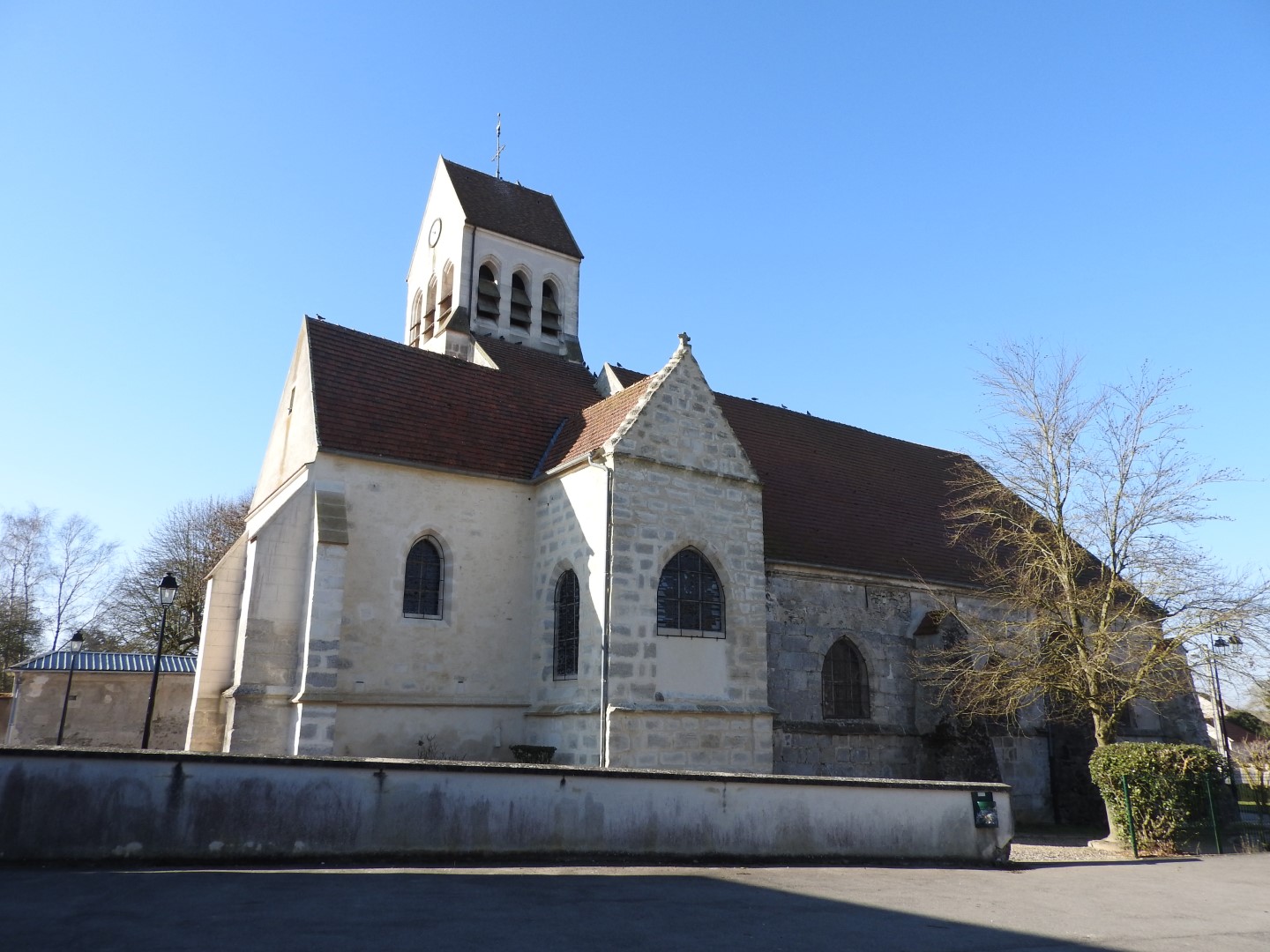 Eglise Saint-Etienne et Saint-Babylas de Marcilly