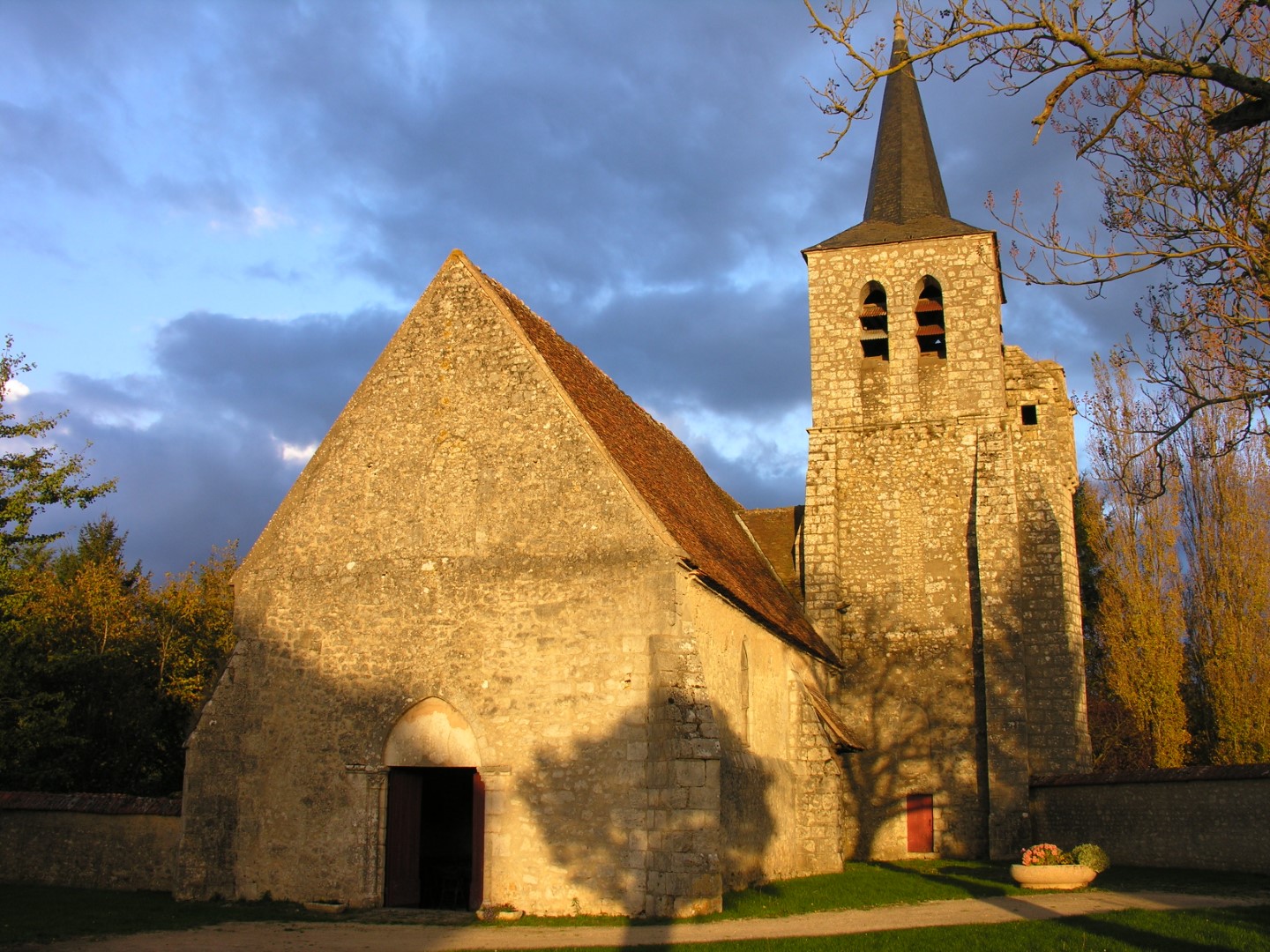 Eglise Notre-Dame de la Nativité de Préaux